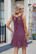 Robe Courte Sans Manches à Dos Noué Volants Évasée