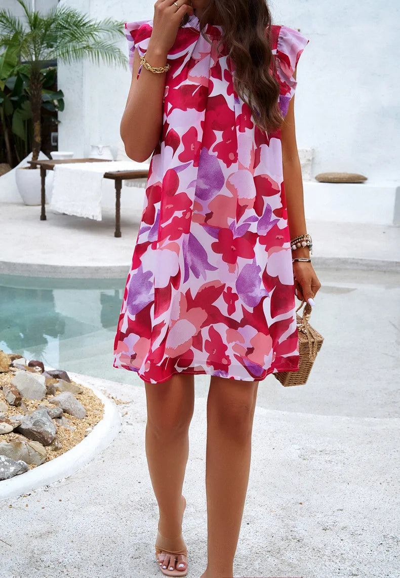 Robe Courte Fleurie Rose à Col Montant Manches Volantées