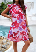 Robe Courte Fleurie Rose à Col Montant Manches Volantées