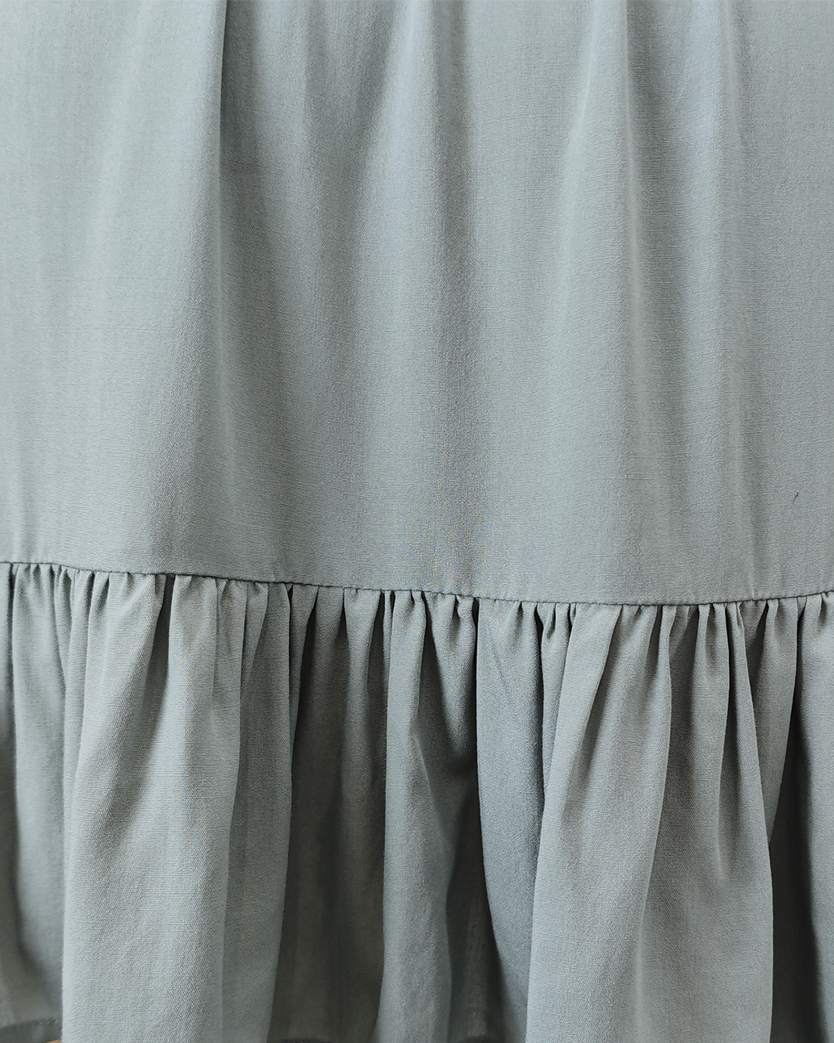 Robe Courte à Col Halter Estivale et Volants
