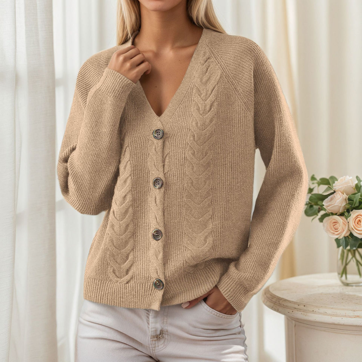 Gilet en Maille Torsadée à Col V Boutonné
