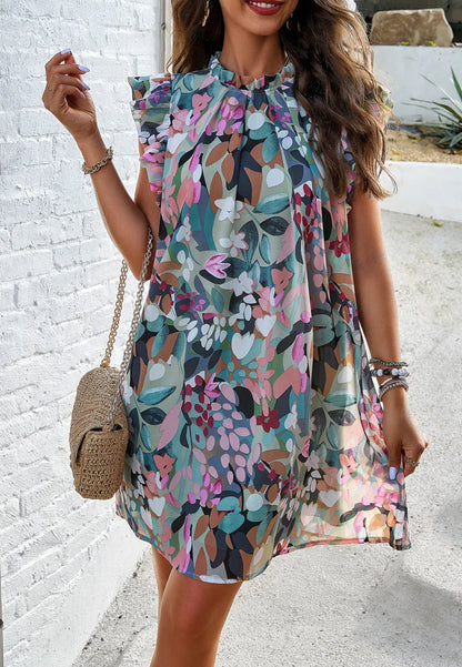 Robe Courte Fleurie Rose à Col Montant Manches Volantées