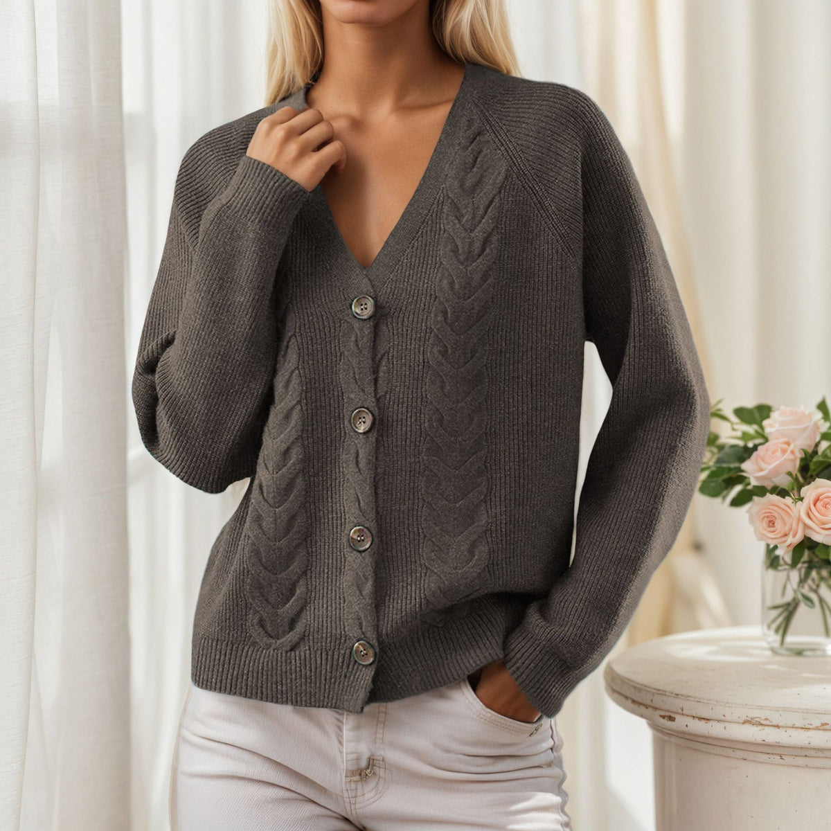 Gilet en Maille Torsadée à Col V Boutonné