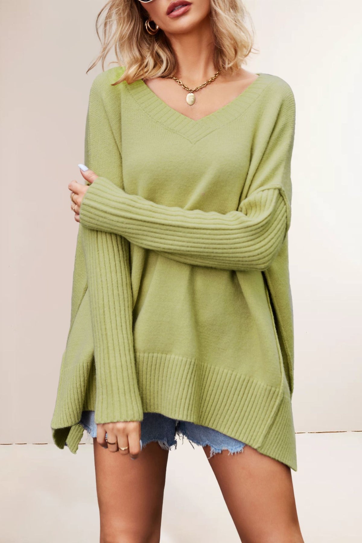Pull Oversize en Maille à Col V – Manches Longues