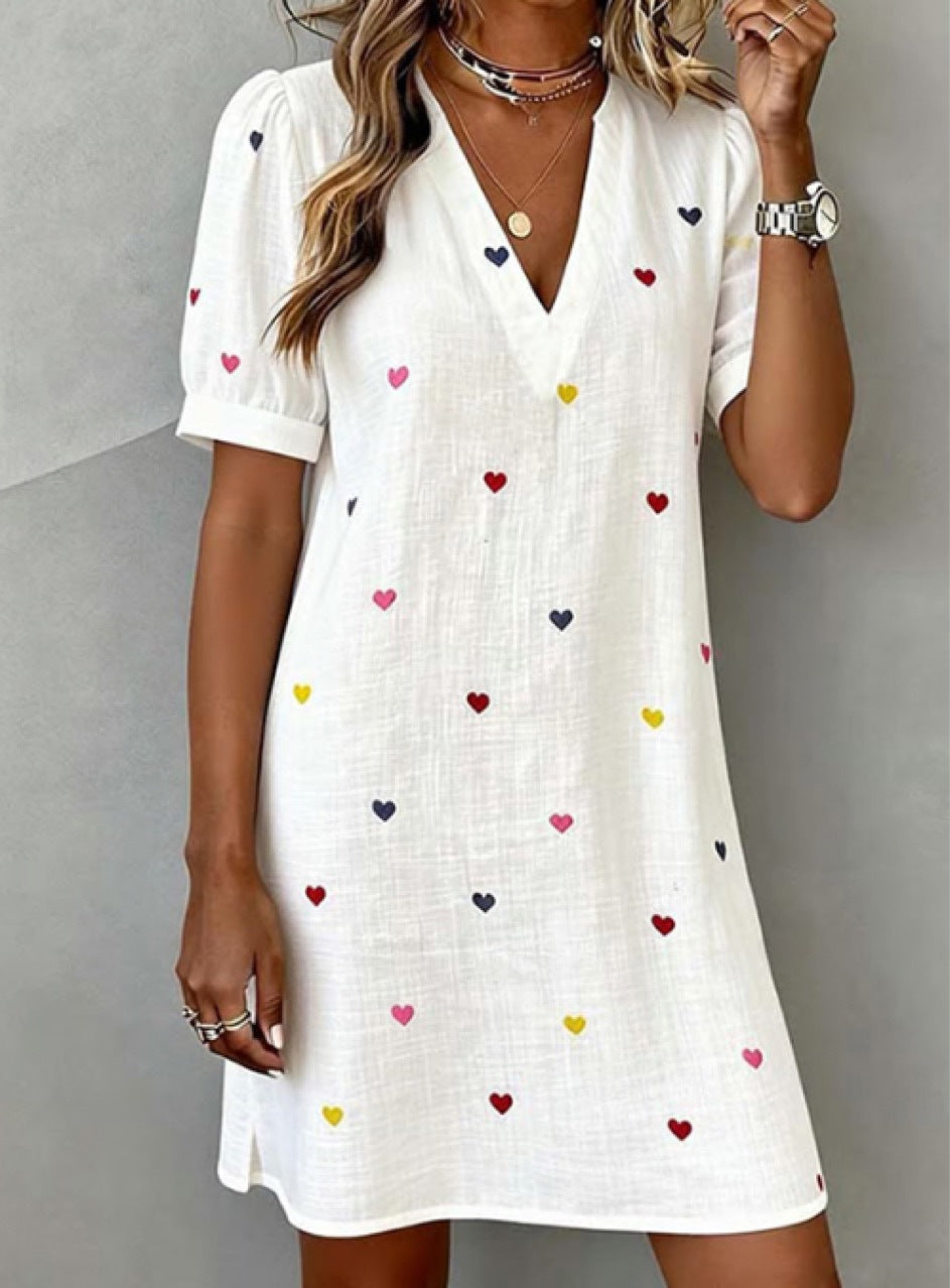 Robe Brodée à Col V Manches Courtes Bouffantes
