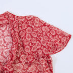 Robe Midi Fleurie Rouge à Col Noué Manches Volantées
