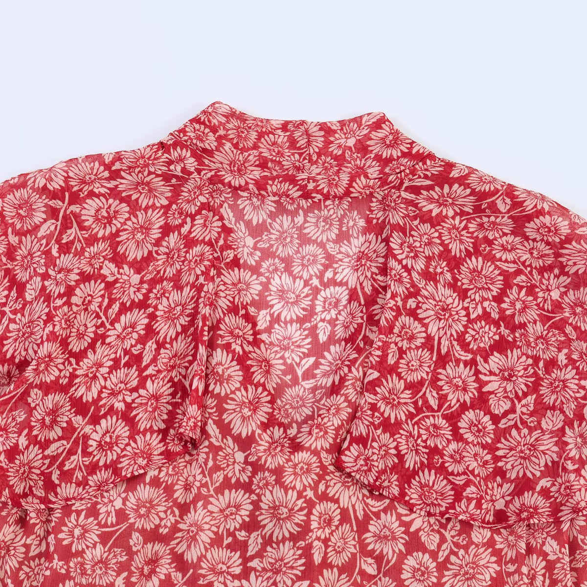 Robe Midi Fleurie Rouge à Col Noué Manches Volantées
